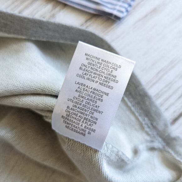 Como Blu Gray Top with Stripe Statement Sleeves sz Medium New - Picture 5 of 6